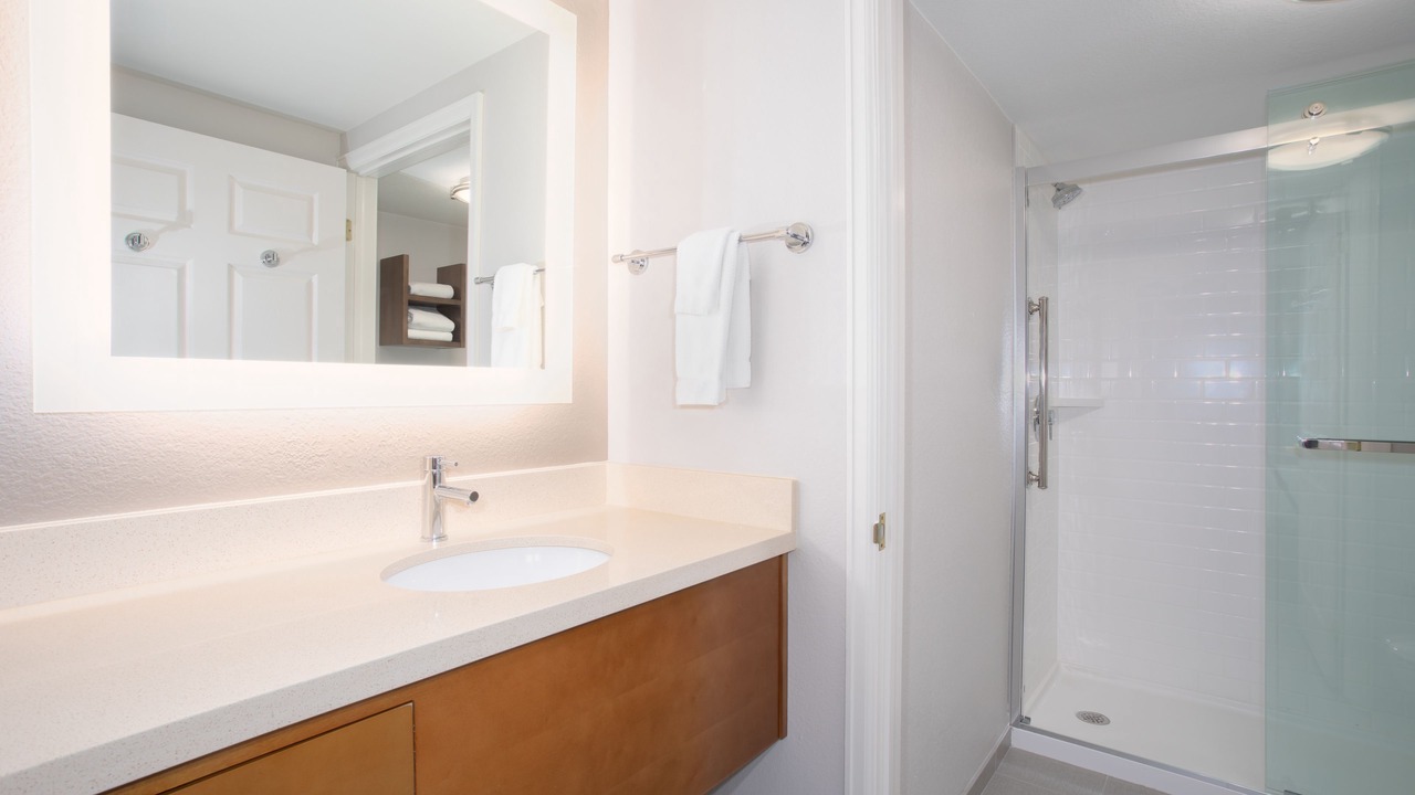 Photo of Bathroom in Dupont