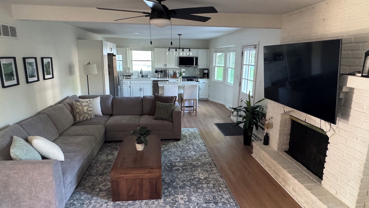 Photo of Livingroom in Grandview