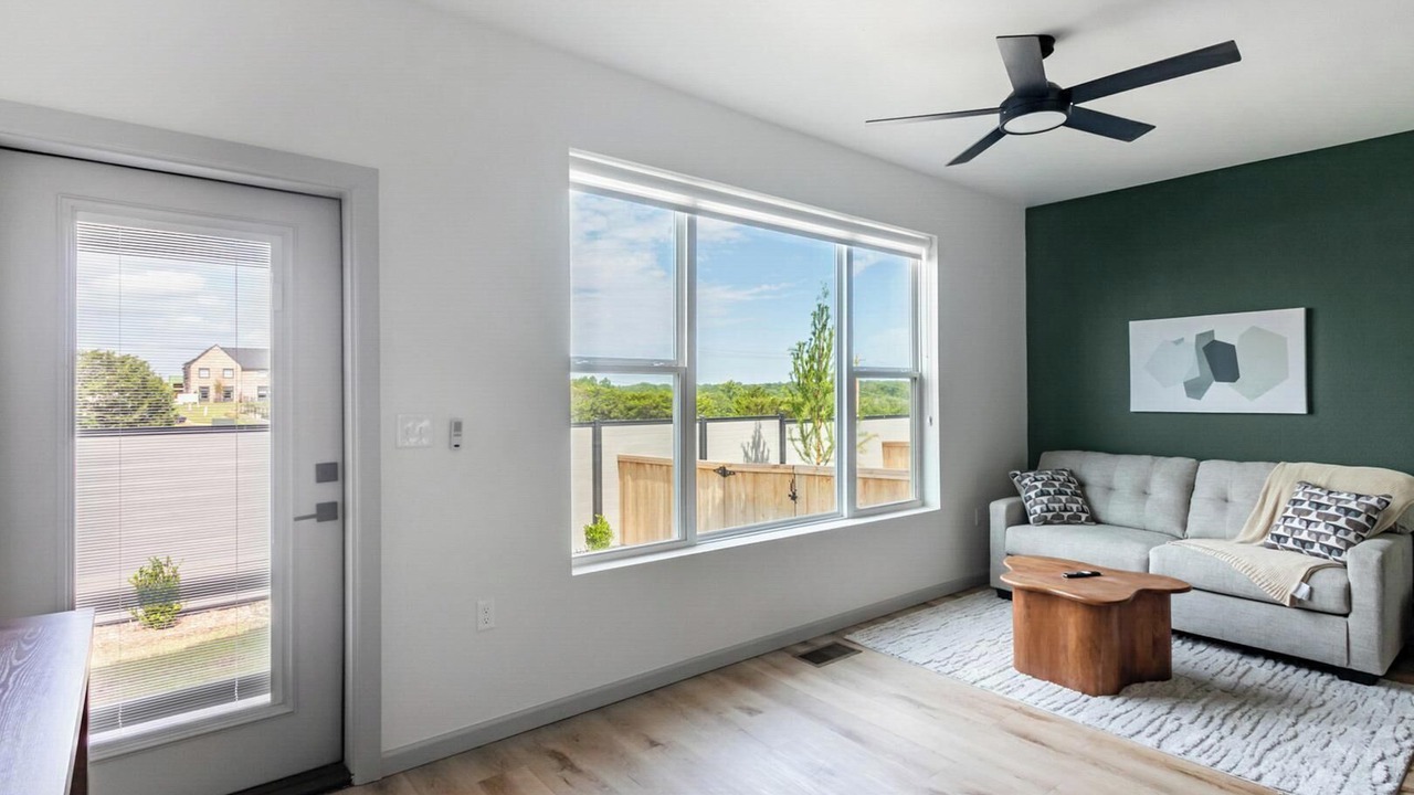 Photo of Livingroom in Edmond