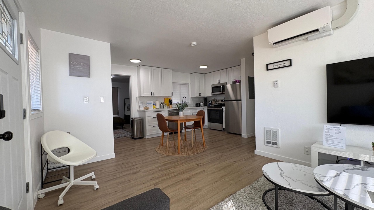 Photo of Livingroom in Renton