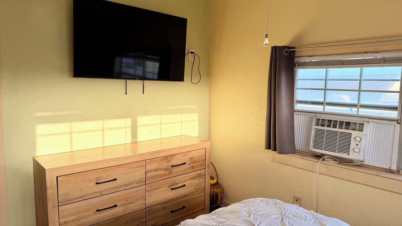 Photo of Bedroom in Cedar Lane