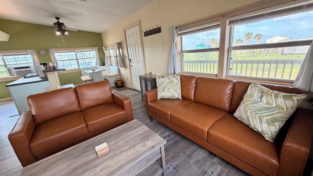 Photo of Livingroom in Cedar Lane