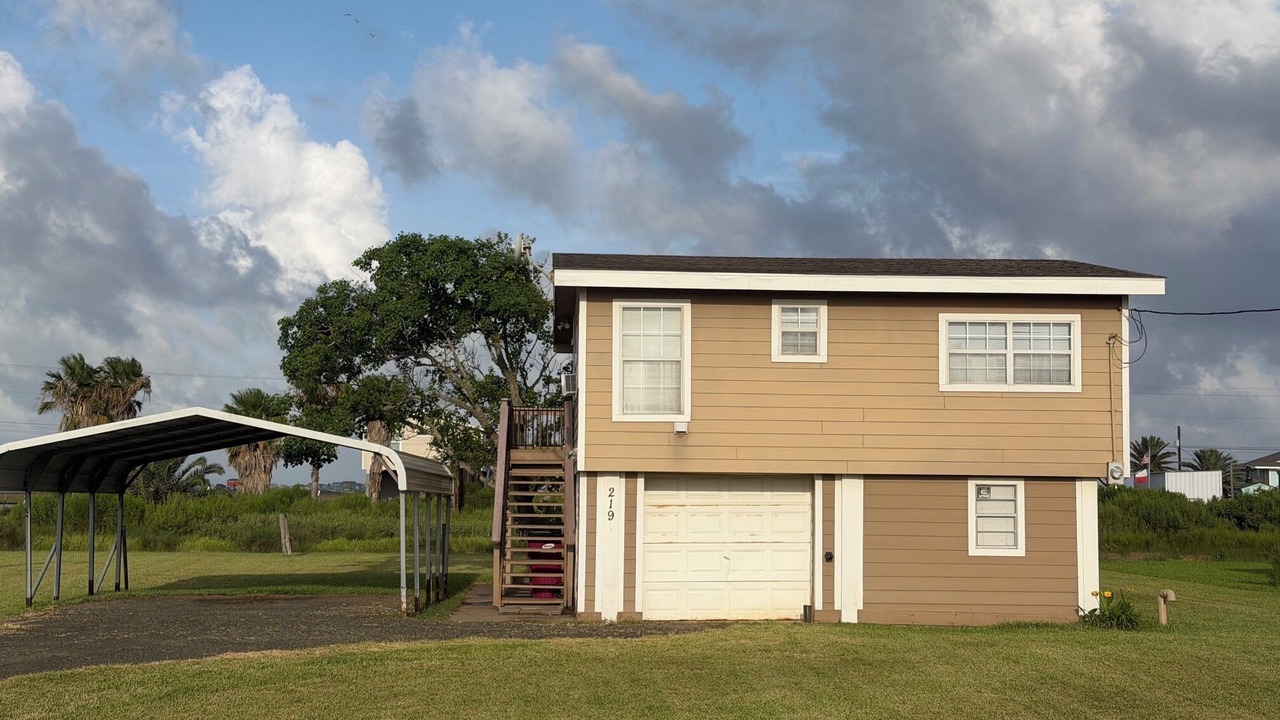 Photo of Outdoor in Cedar Lane