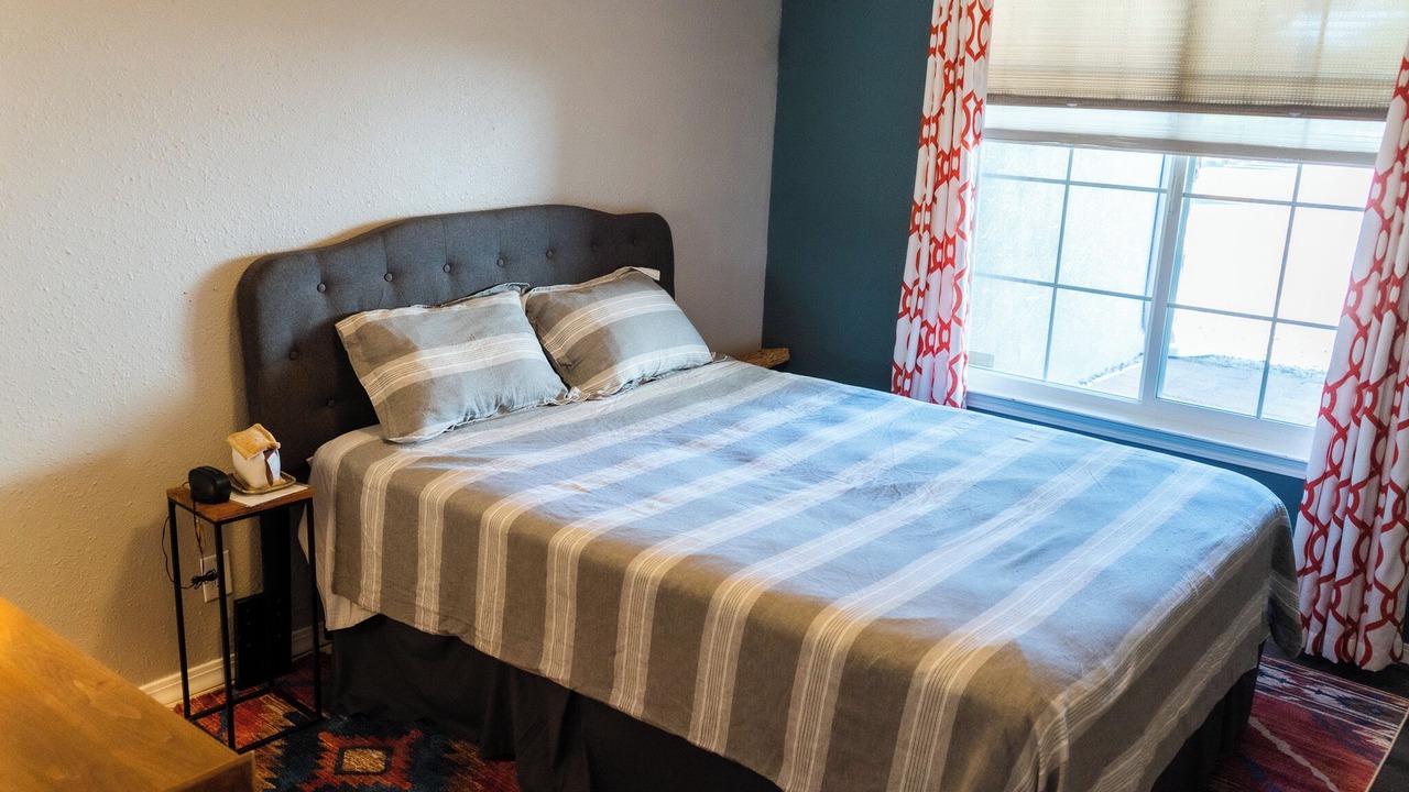 Photo of Bedroom in Northeast Heights