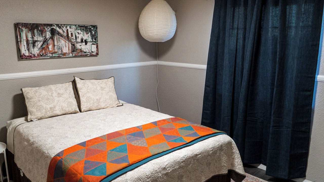 Photo of Bedroom in Northeast Heights