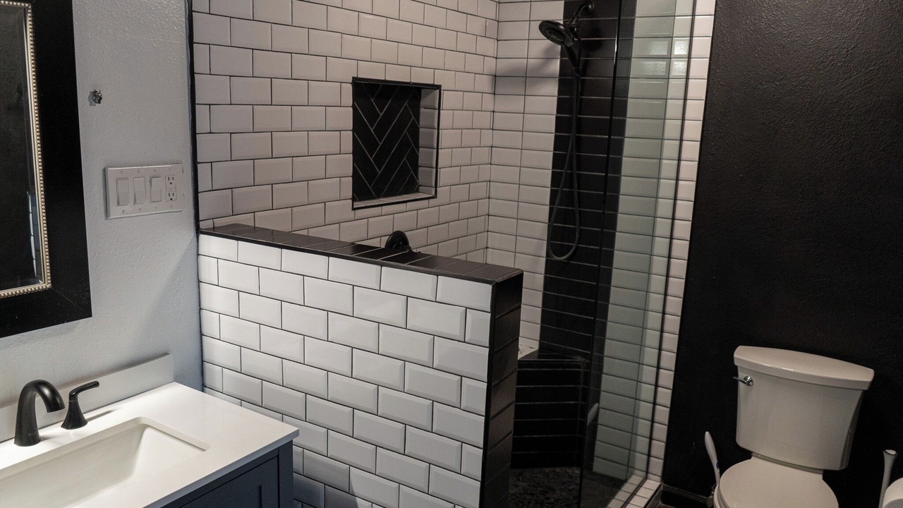 Photo of Bathroom in Northeast Heights