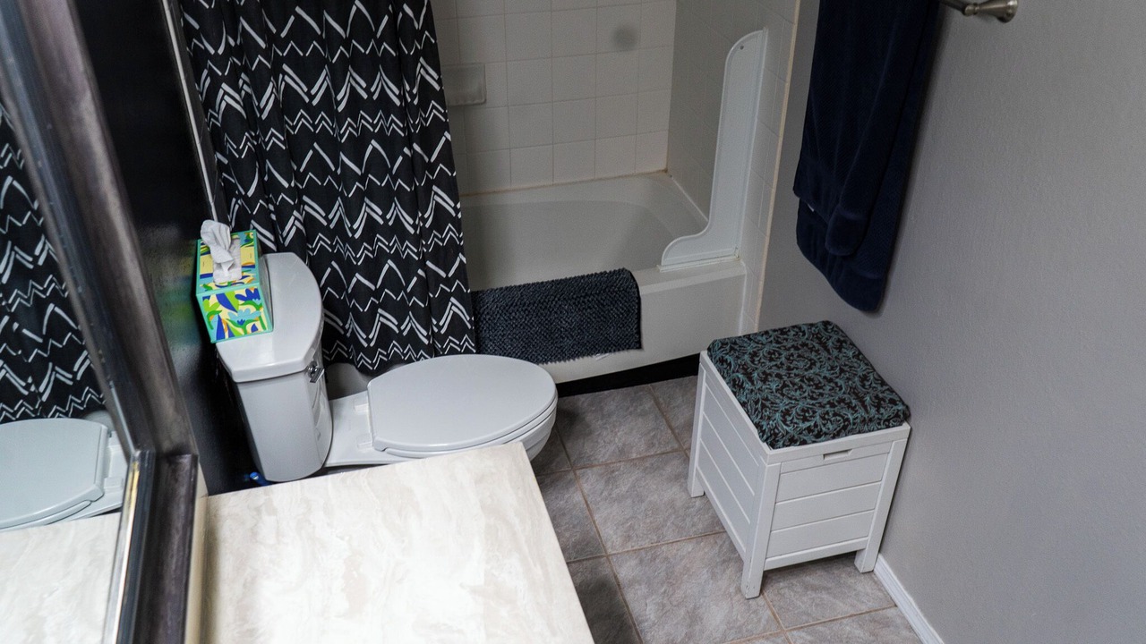 Photo of Bathroom in Northeast Heights