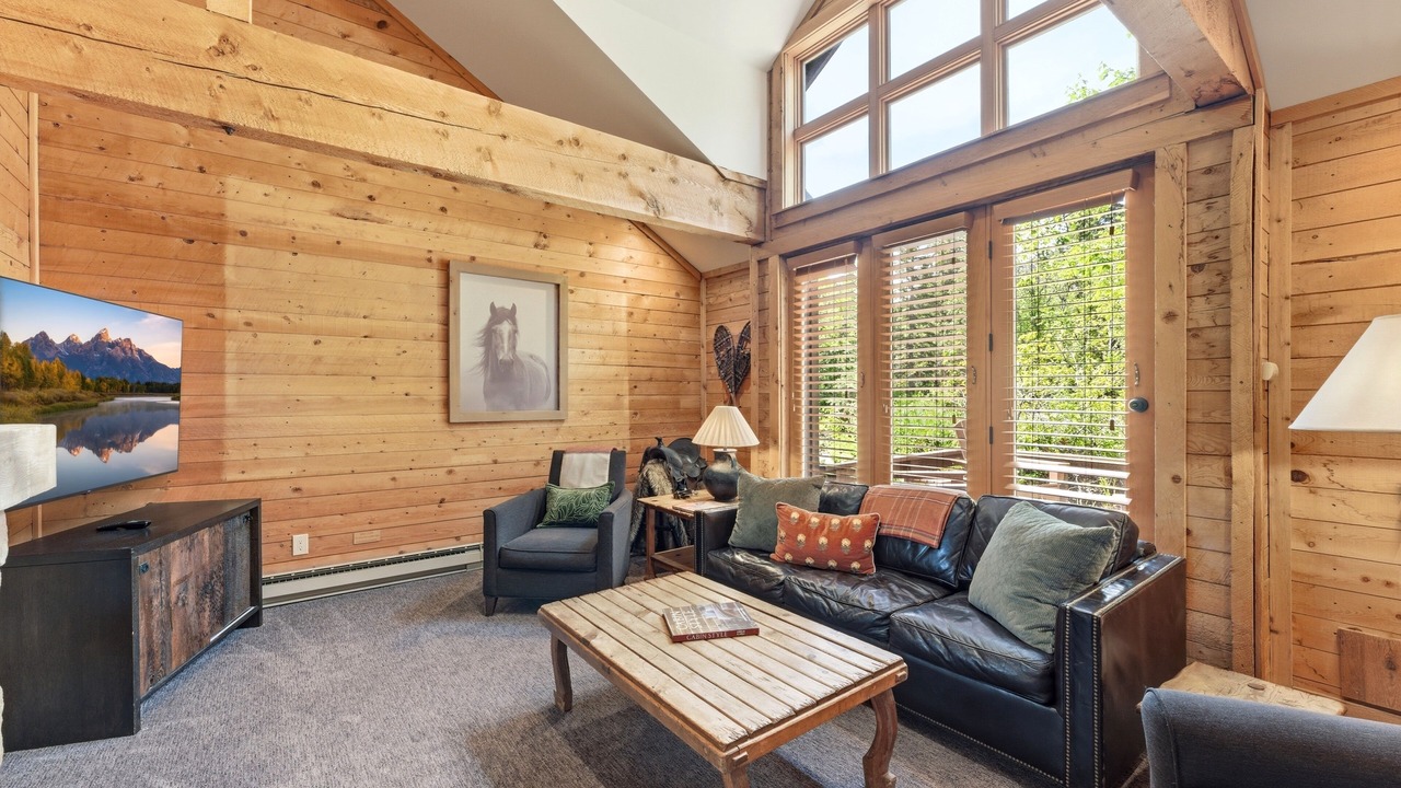 Photo of Livingroom in Sundance