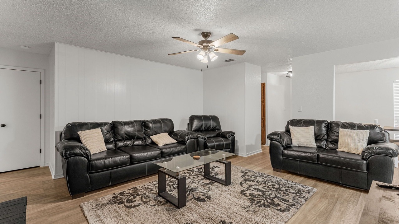 Photo of Livingroom in Wichita Falls