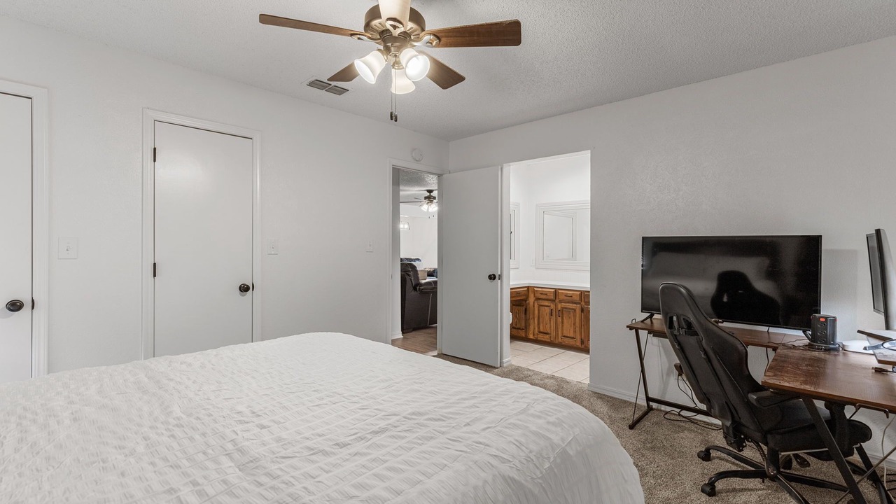 Photo of Bedroom in Wichita Falls