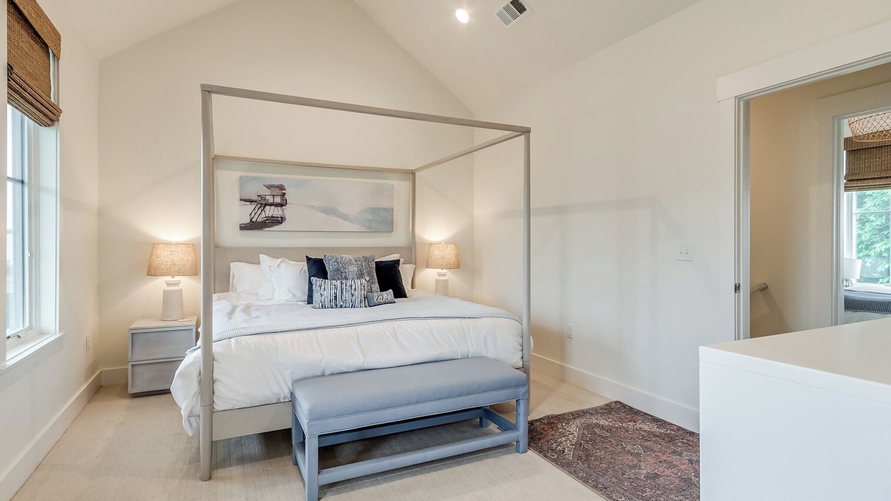 Photo of Bedroom in Carlton Landing