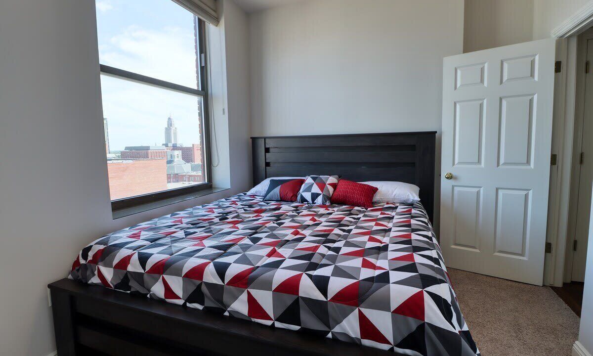 Photo of Bedroom in Downtown Lincoln