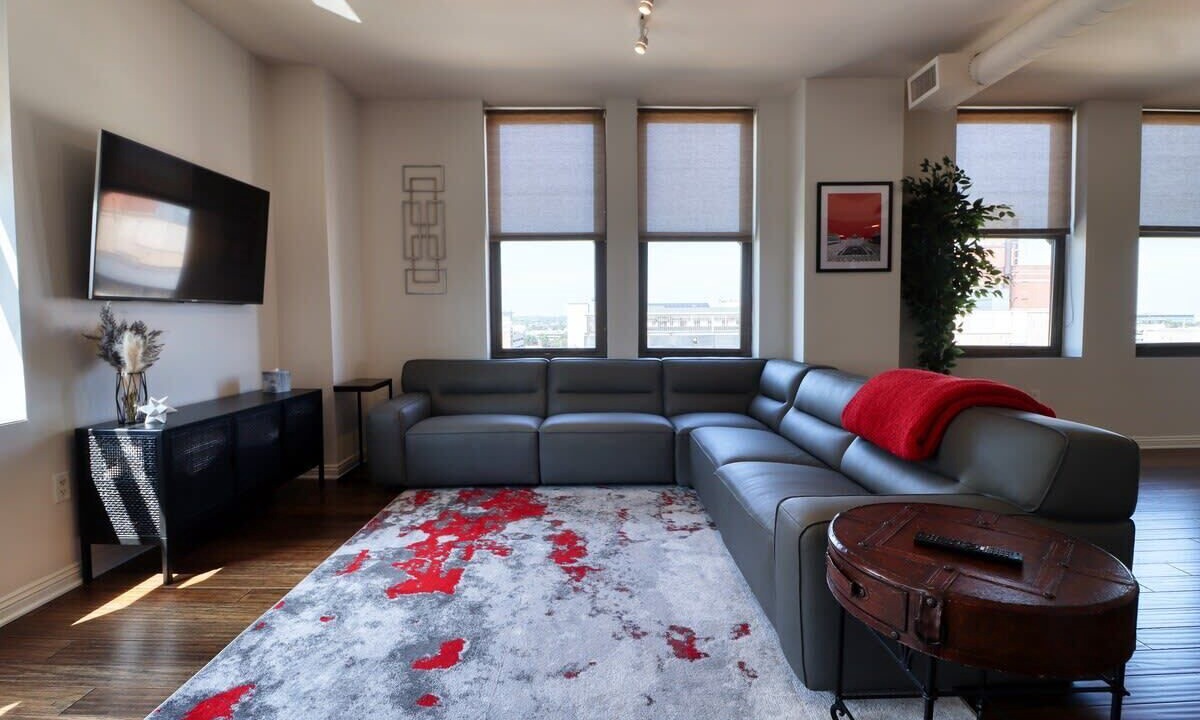 Photo of Livingroom in Downtown Lincoln