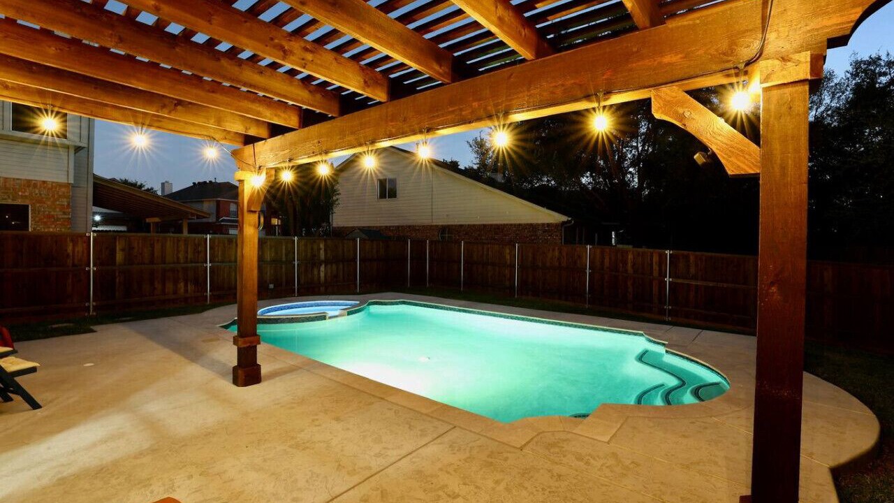 Photo of Outdoor in Flower Mound