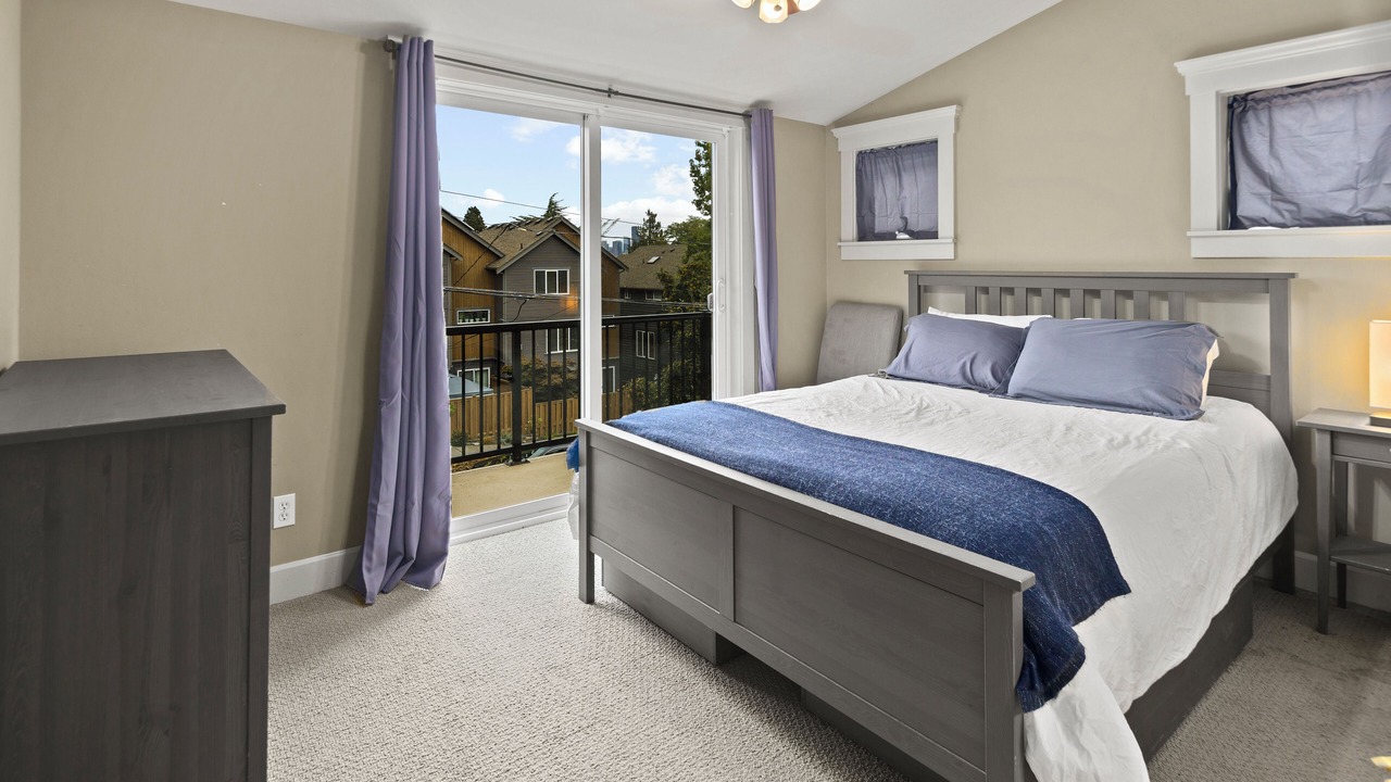 Photo of Bedroom in North Delridge