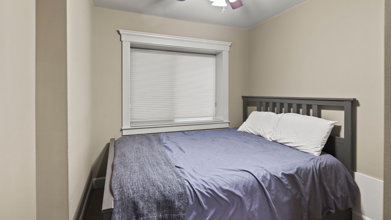 Photo of Bedroom in North Delridge