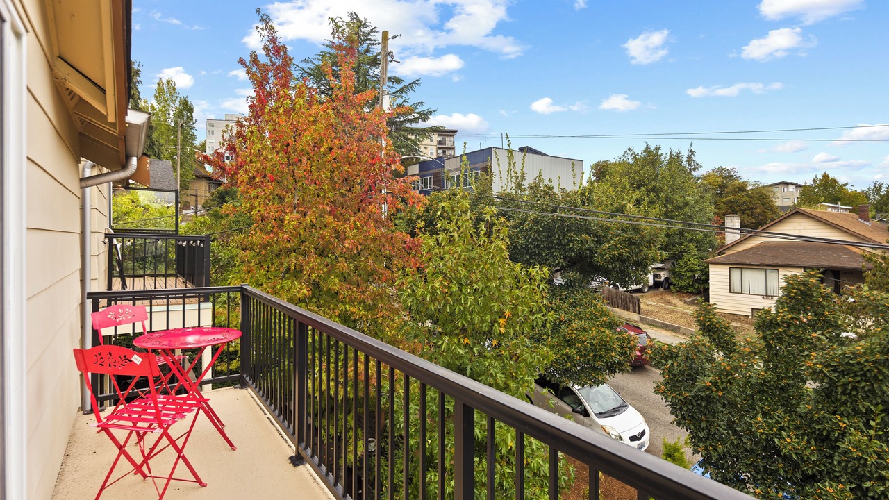 Photo of Outdoor in North Delridge