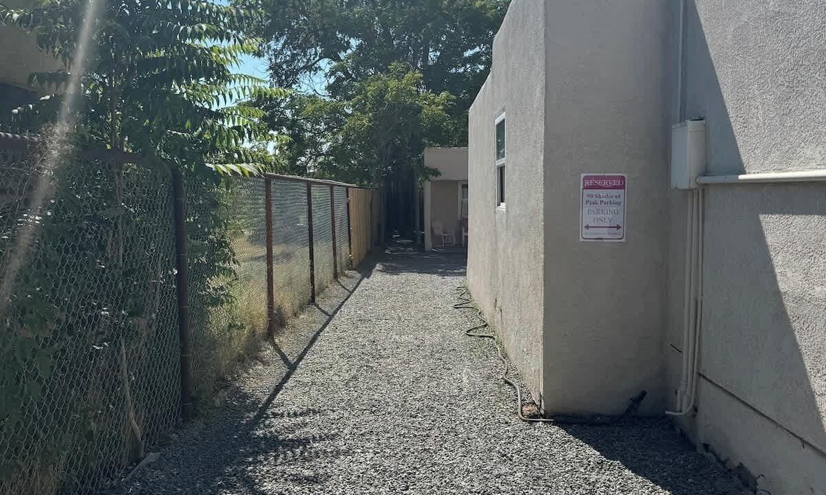 Photo of Outdoor in Pat Hurley