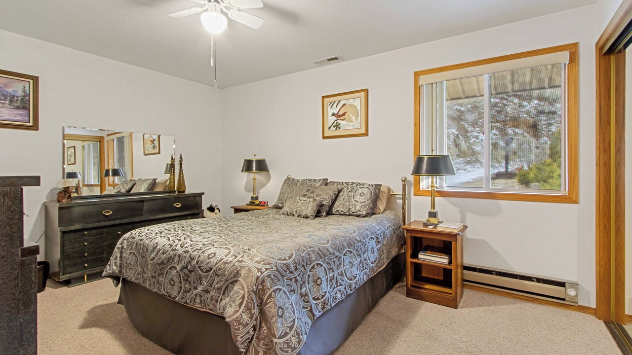 Photo of Bedroom in Gem County