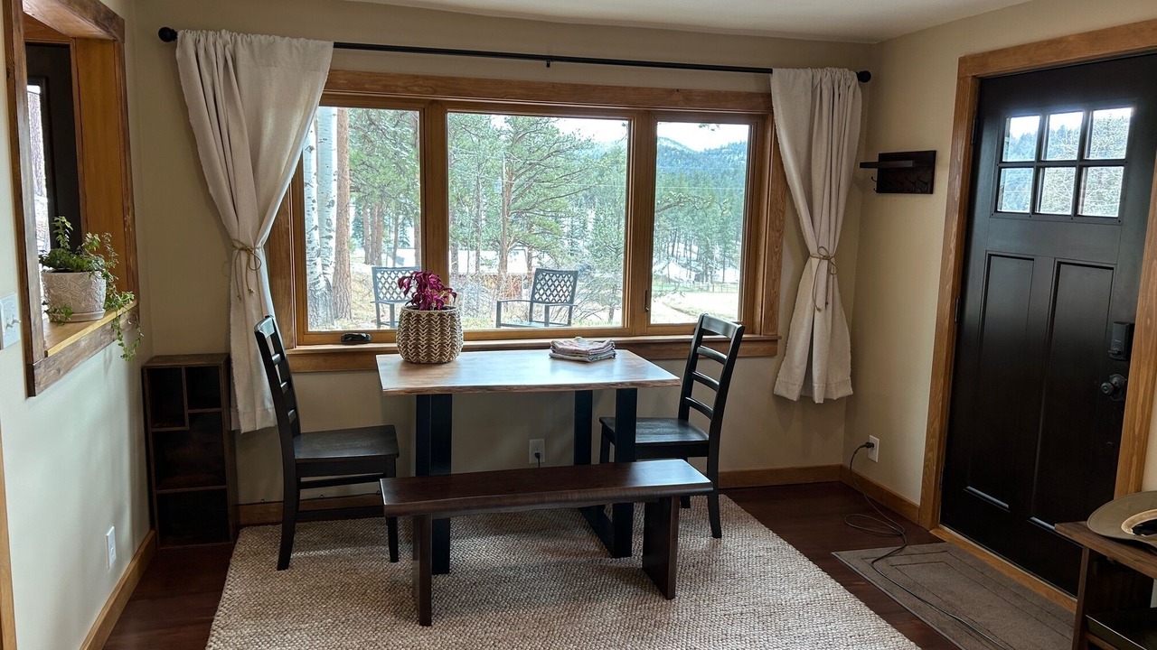 Photo of Bedroom in Pine