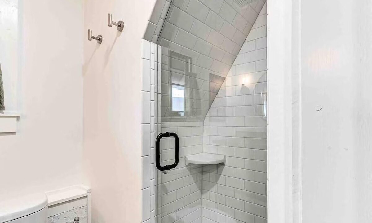 Photo of Bathroom in Eufaula