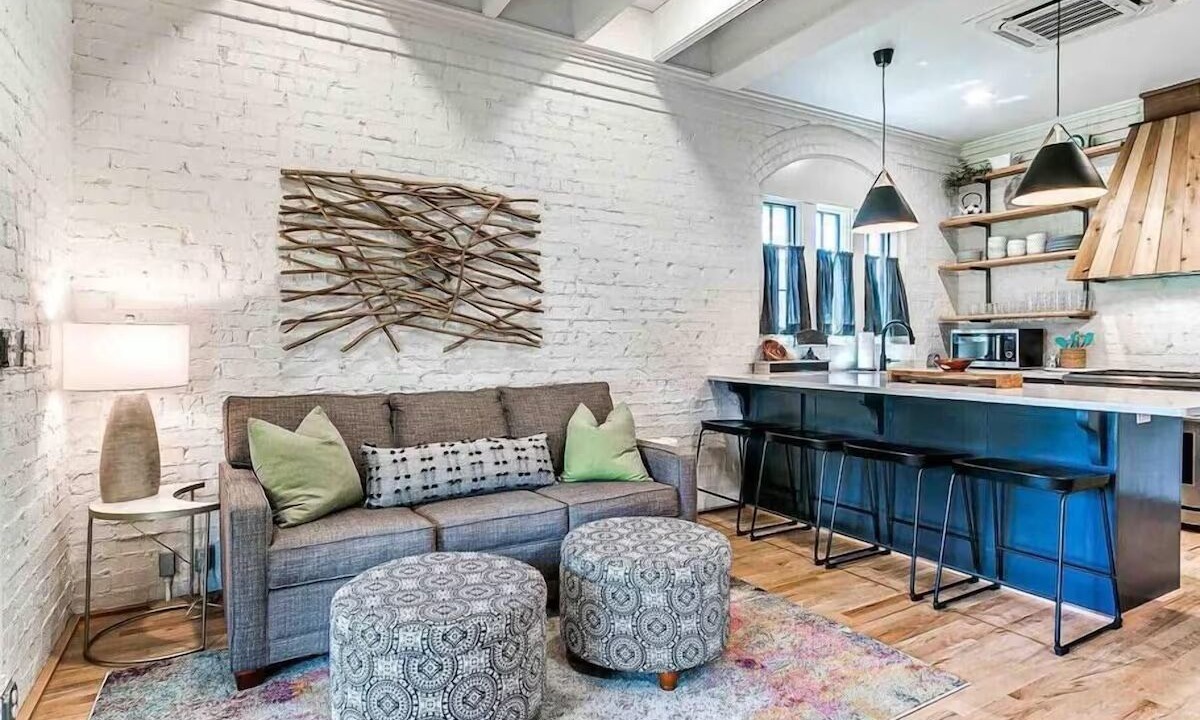 Photo of Livingroom in Eufaula