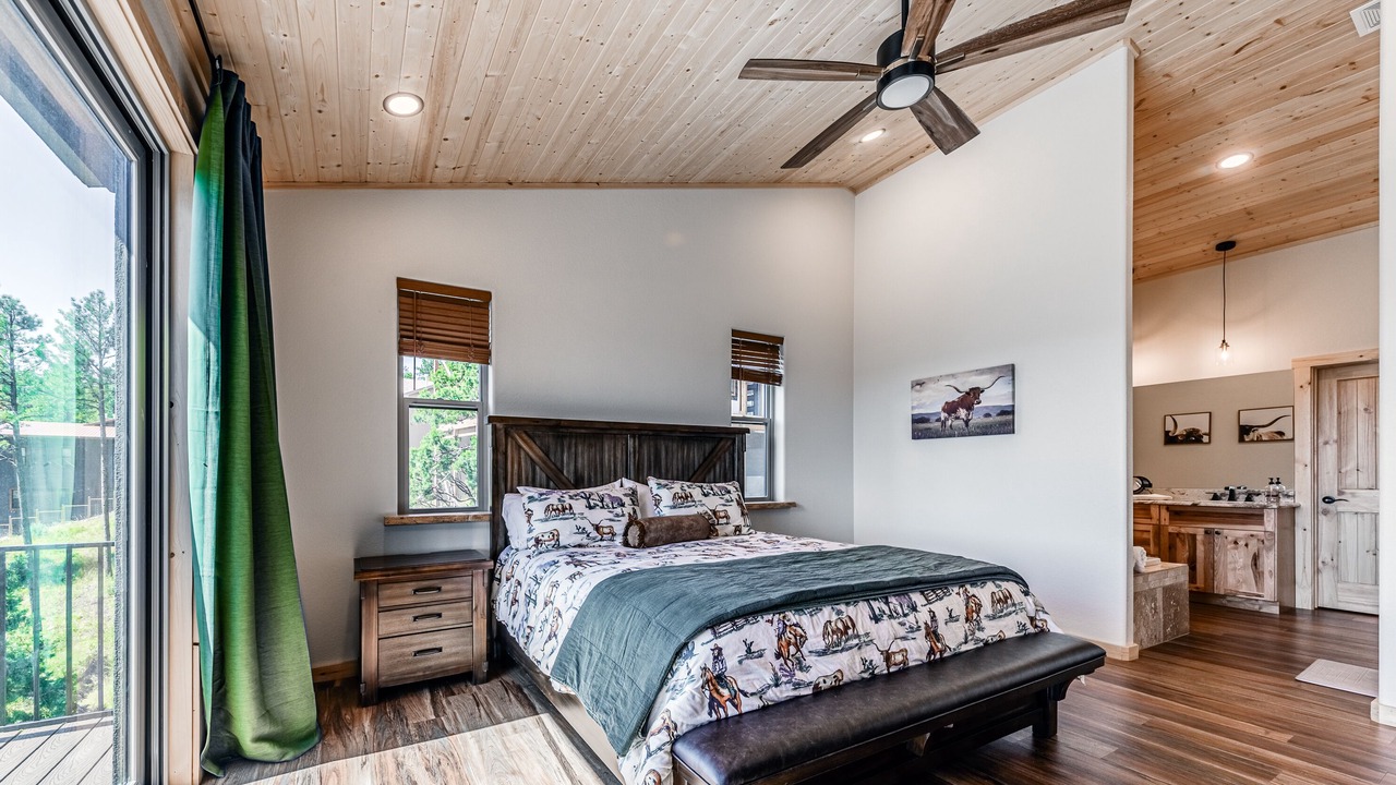 Photo of Bedroom in Ruidoso
