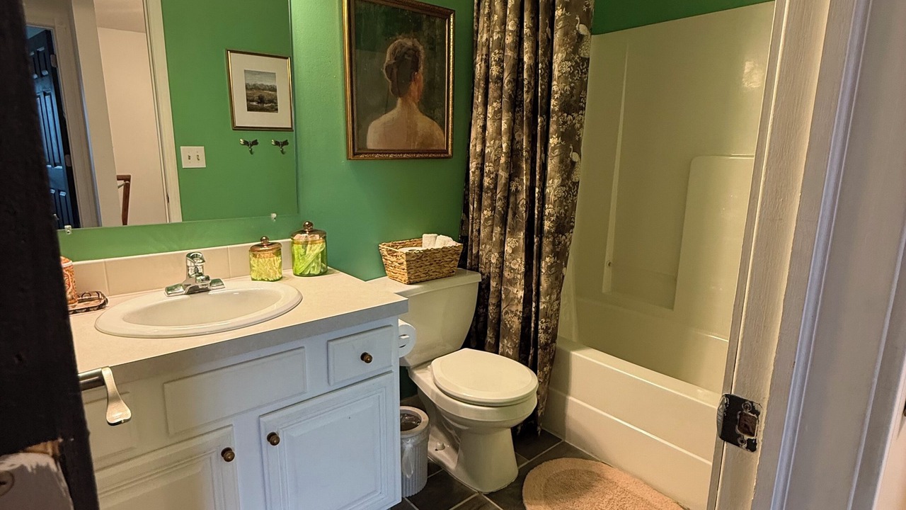 Photo of Bathroom in Lincoln