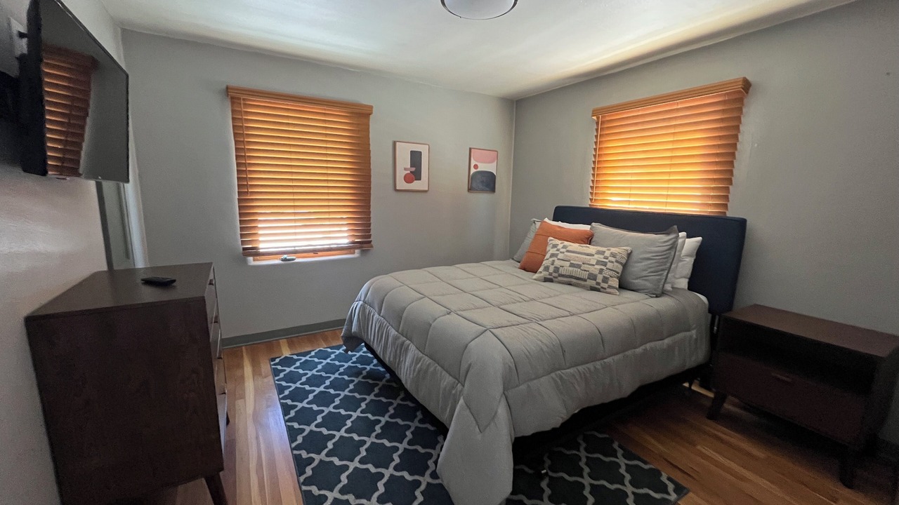 Photo of Bedroom in Nob Hill