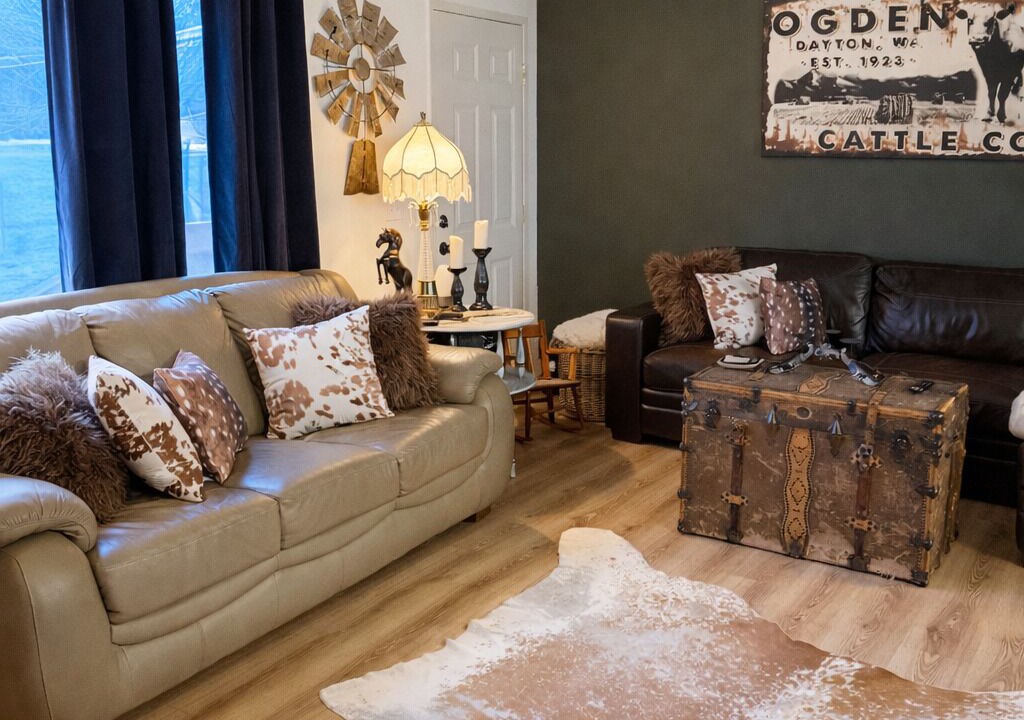 Photo of Livingroom in Dayton