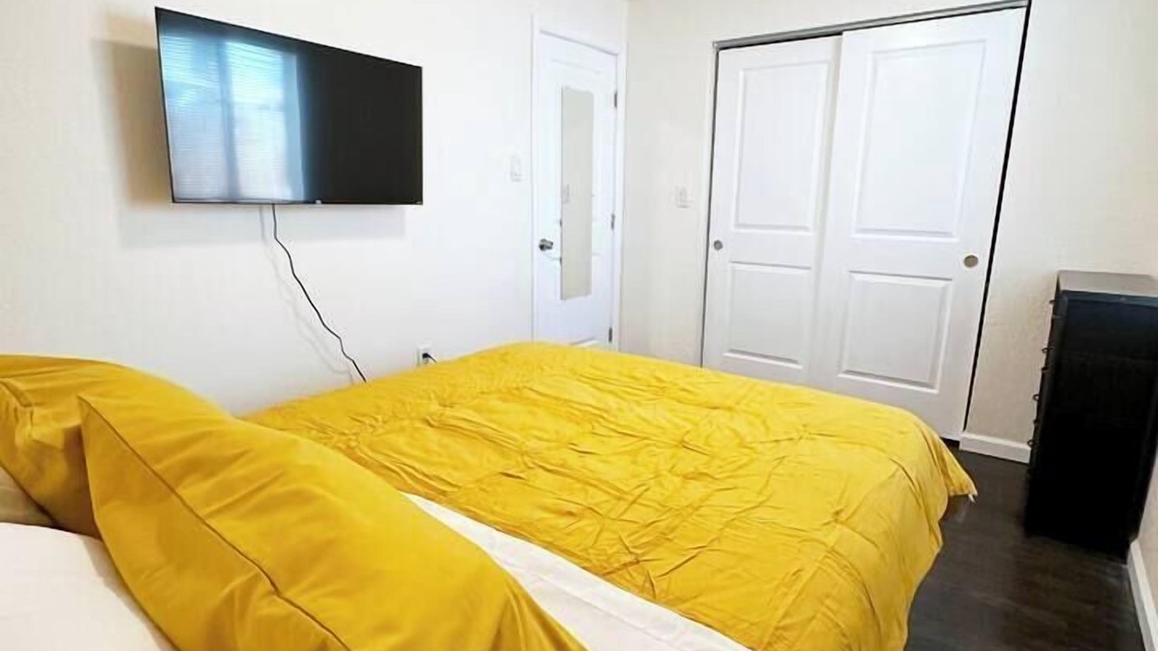 Photo of Bedroom in Lakewood