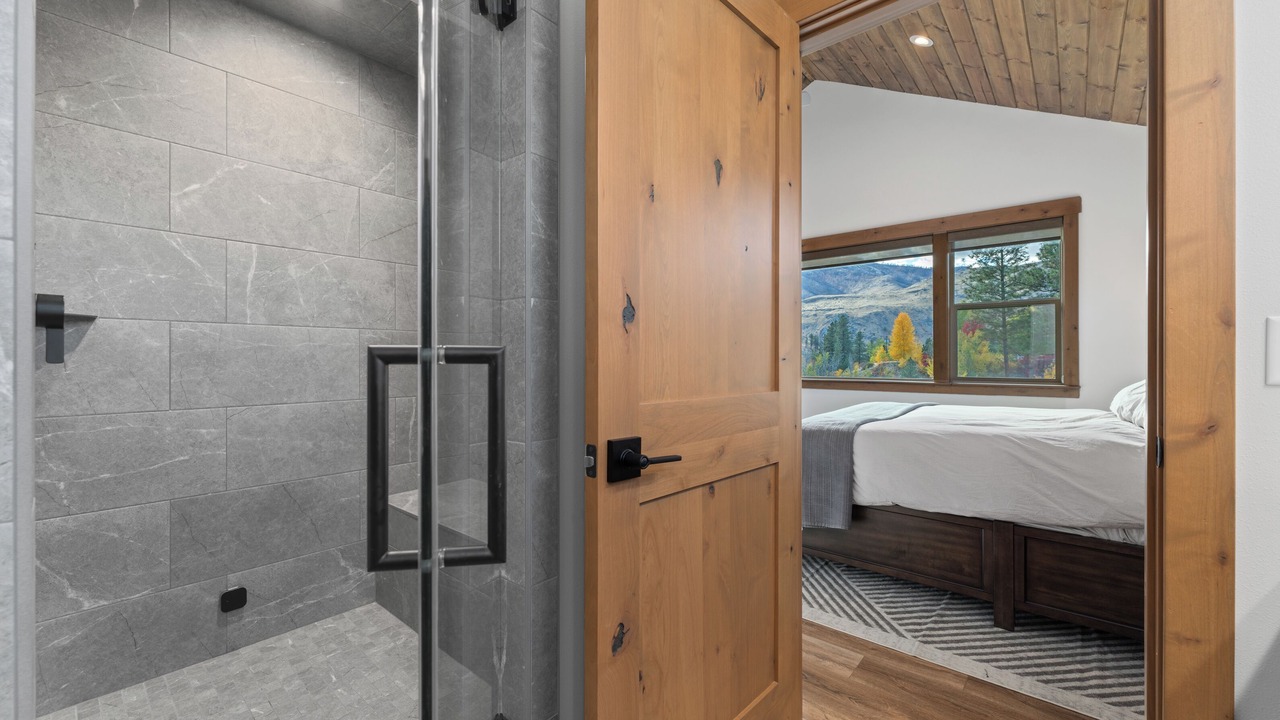 Photo of Bedroom in Methow Valley