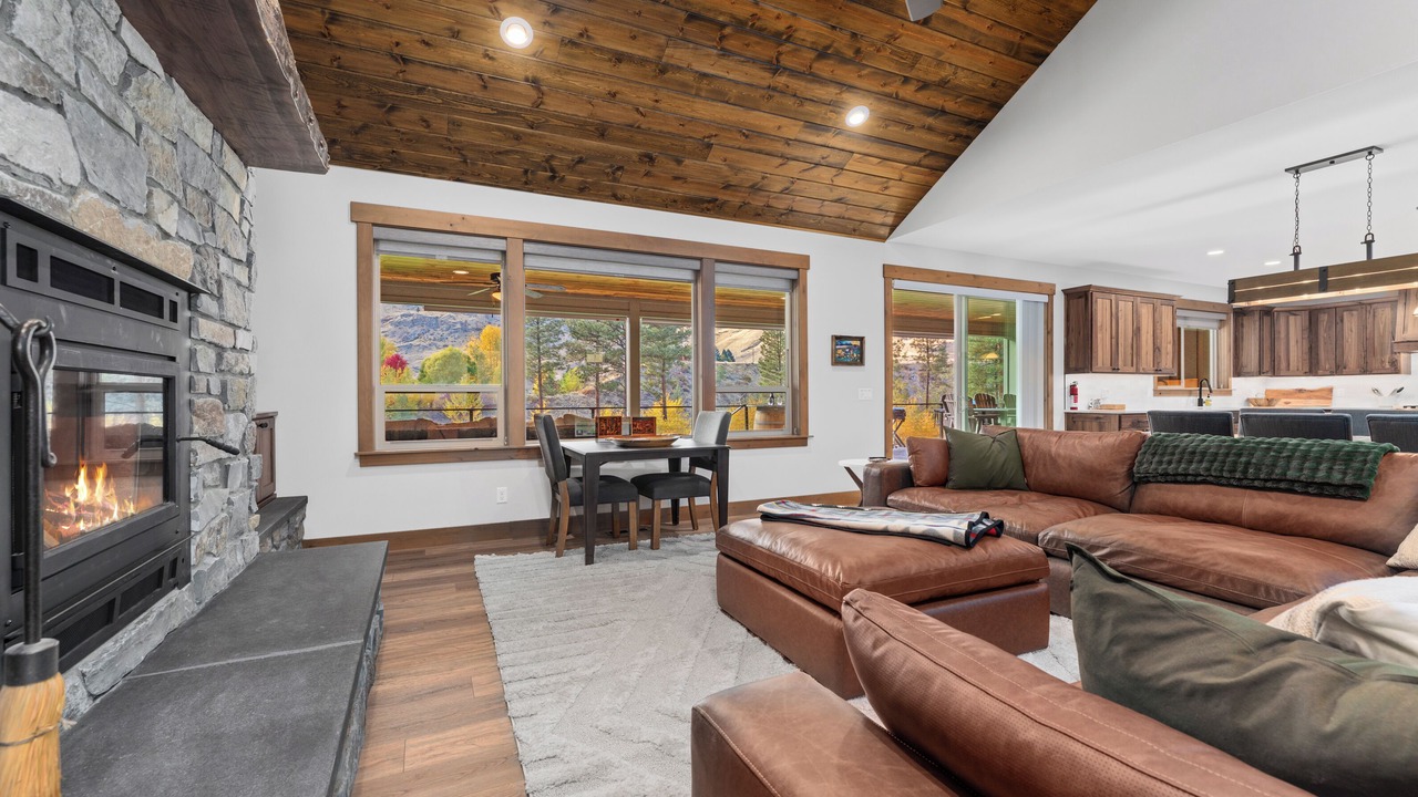 Photo of Livingroom in Methow Valley