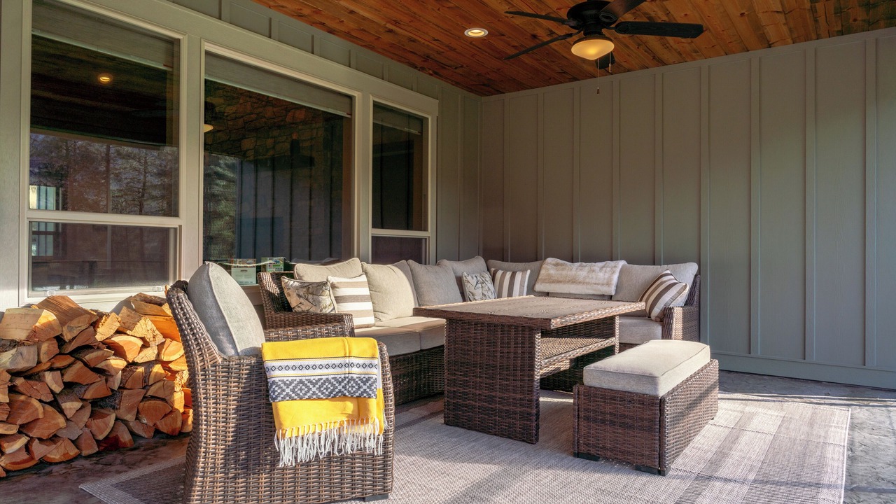 Photo of Patio Balcony in Methow Valley