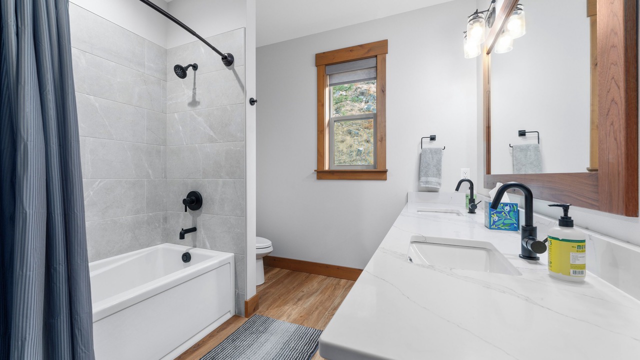 Photo of Bathroom in Methow Valley