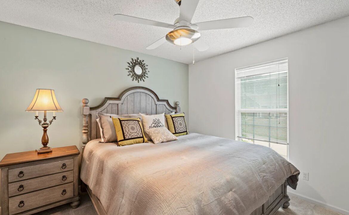 Photo of Bedroom in Shawnee