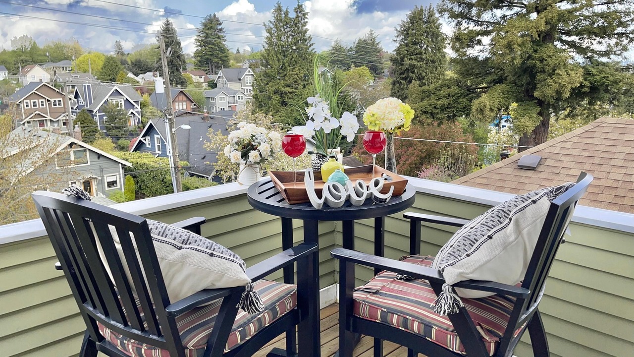Photo of Outdoor in North Queen Anne