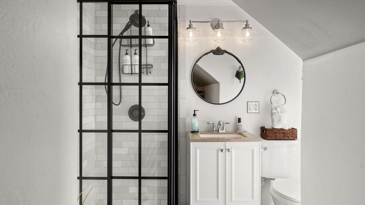 Photo of Bathroom in Huning Highland Historic District