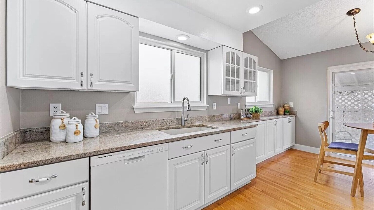 Photo of Kitchen in Tollgate Overlook