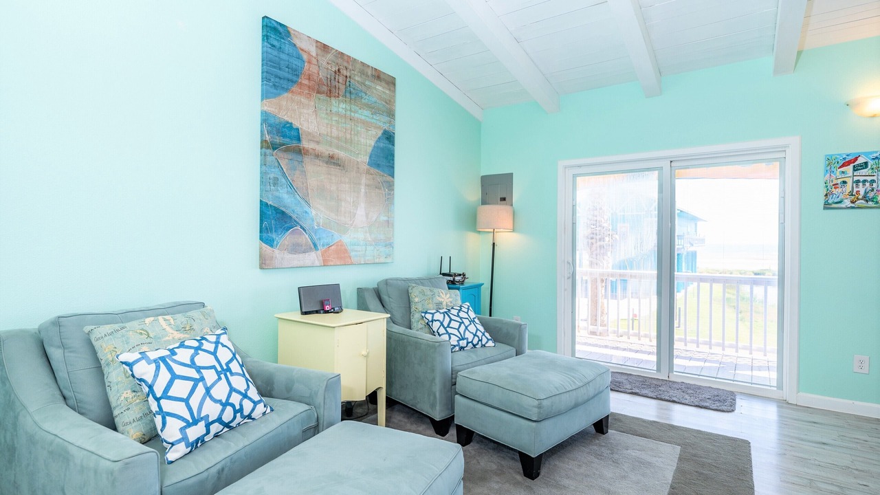 Photo of Livingroom in Cedar Lane