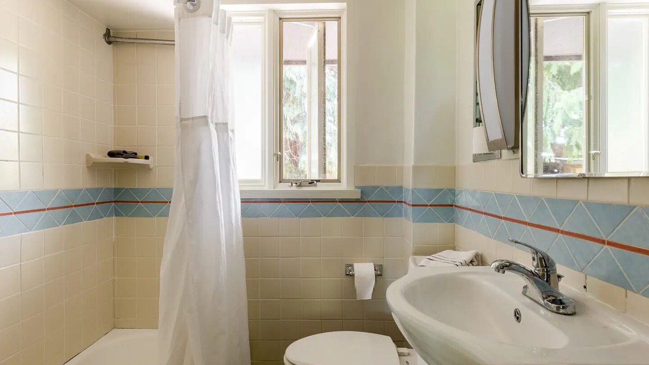 Photo of Bathroom in Seattle Metro Area