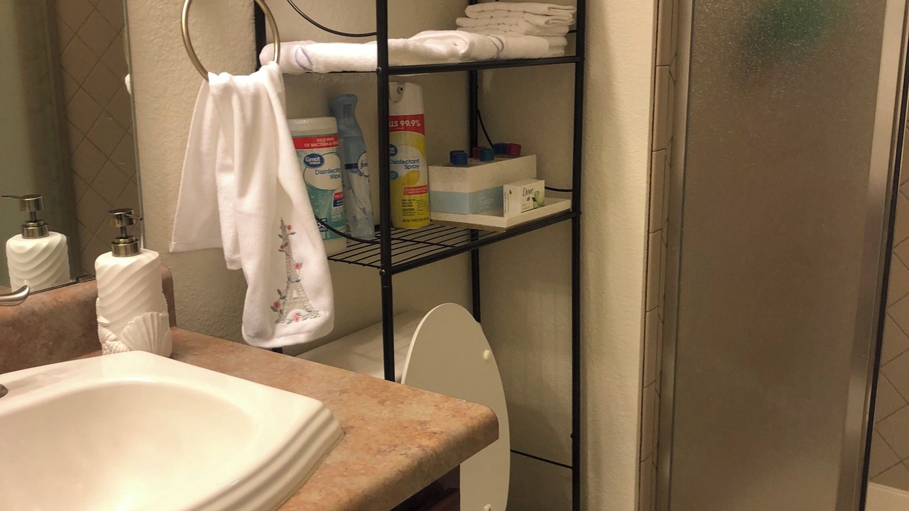 Photo of Bathroom in Aurora