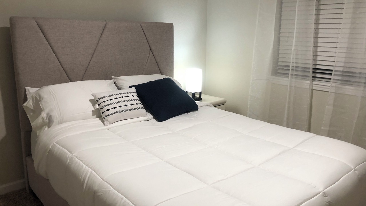 Photo of Bedroom in Aurora
