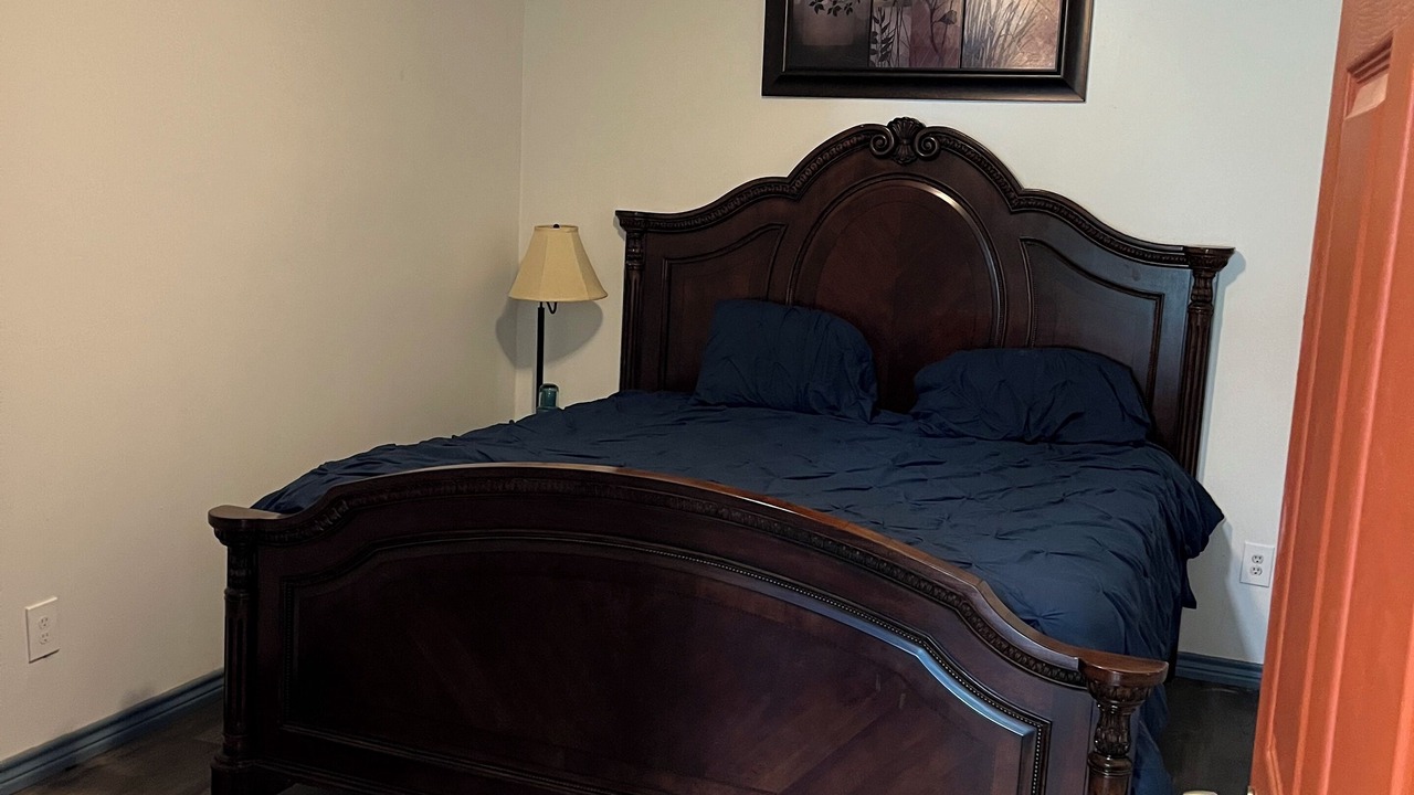 Photo of Bedroom in Oakhurst
