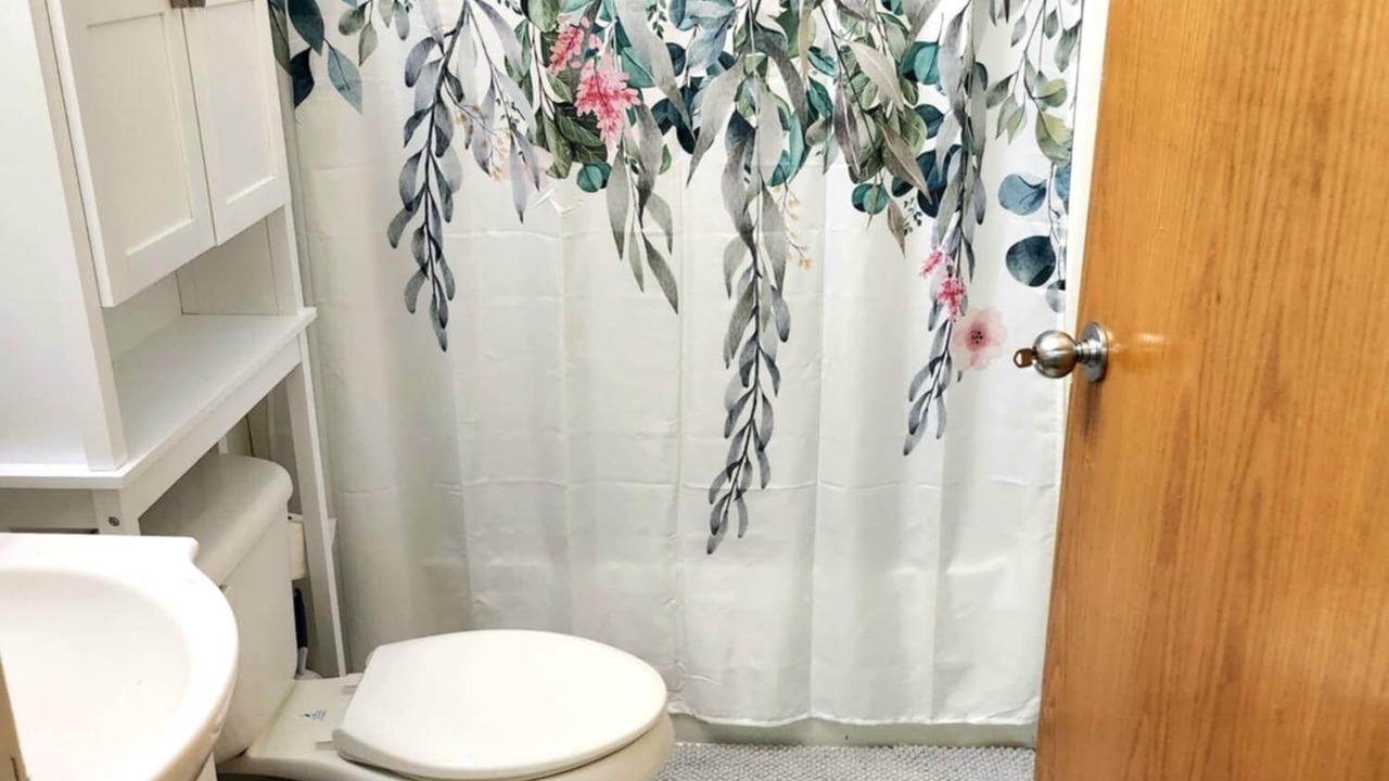 Photo of Bathroom in Argyle