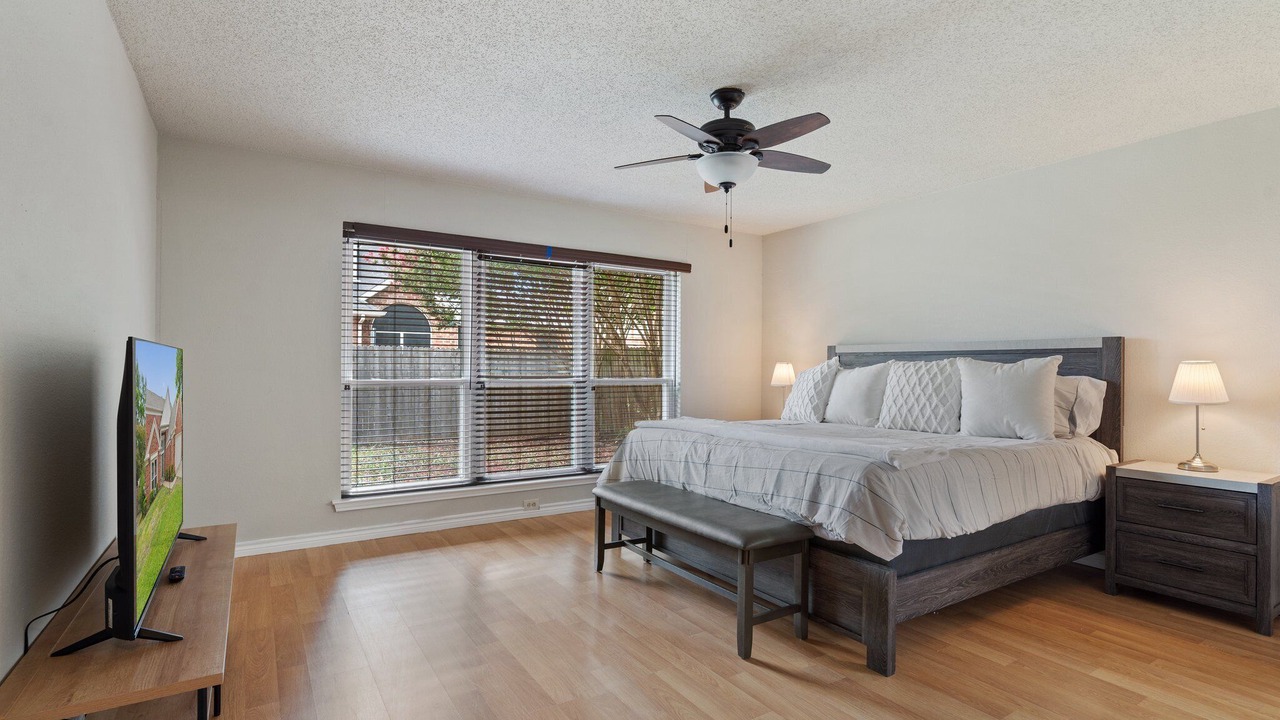 Photo of Bedroom in Grand Prairie