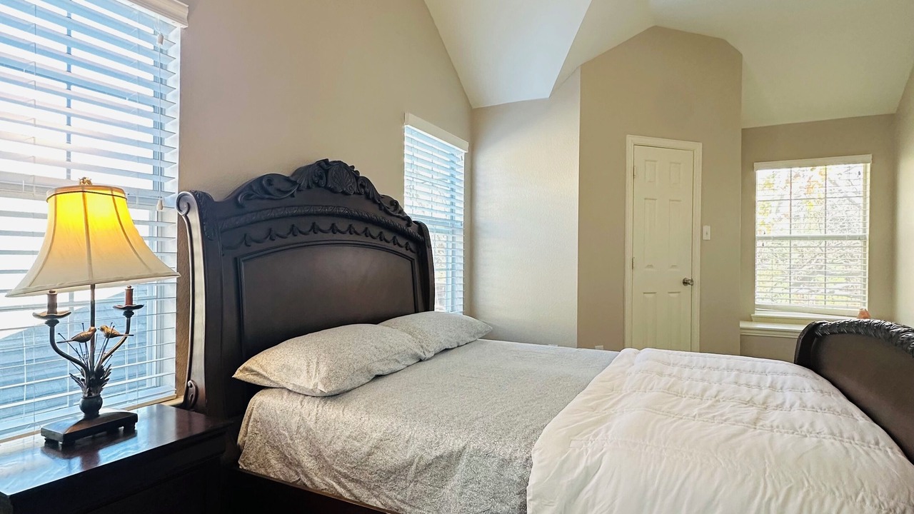 Photo of Bedroom in West Arlington