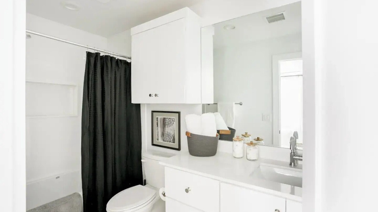 Photo of Bathroom in Central Oklahoma City