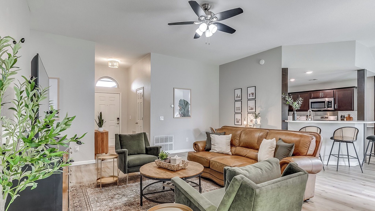 Photo of Livingroom in Edmond