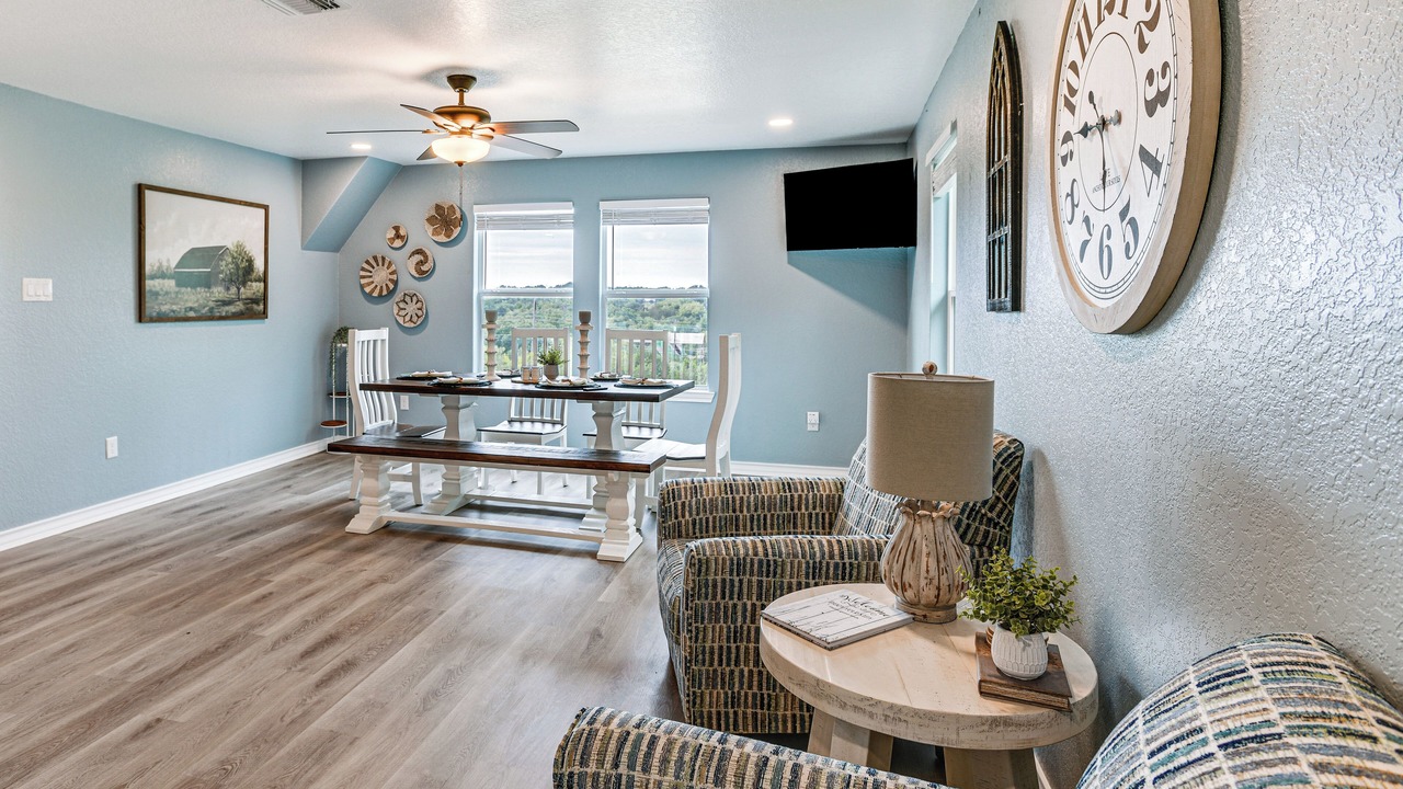 Photo of Livingroom in Lake Brownwood